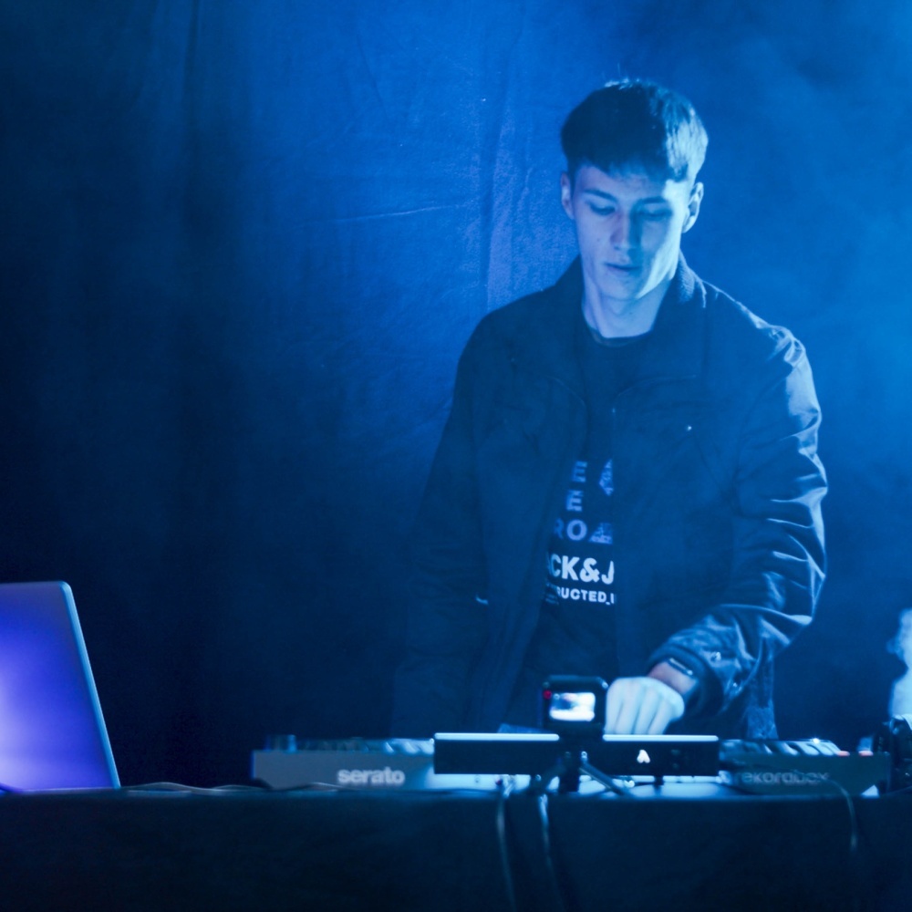 d-freq