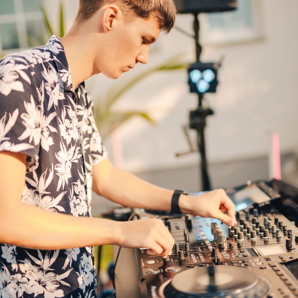 d-freq