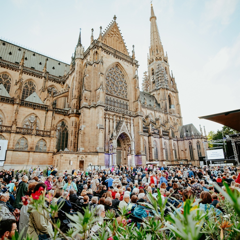 Klassik am Dom | Domplatz Linz Klassik am Dom | Domplatz Linz