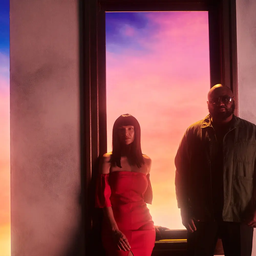 Khruangbin | Parcels