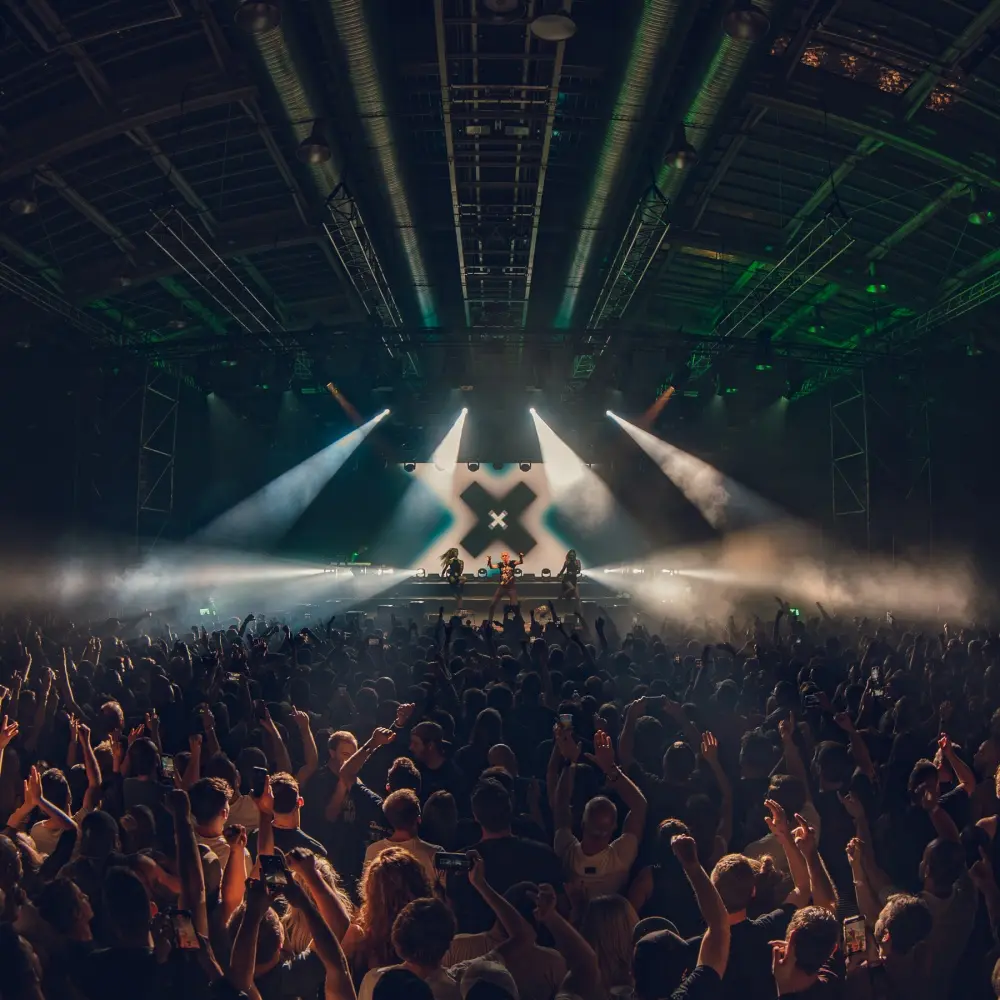 © Daniel Lavundi