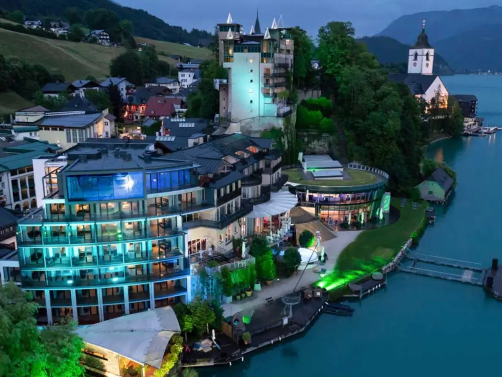 Morgan Freeman | The Symphonic Blues Experience