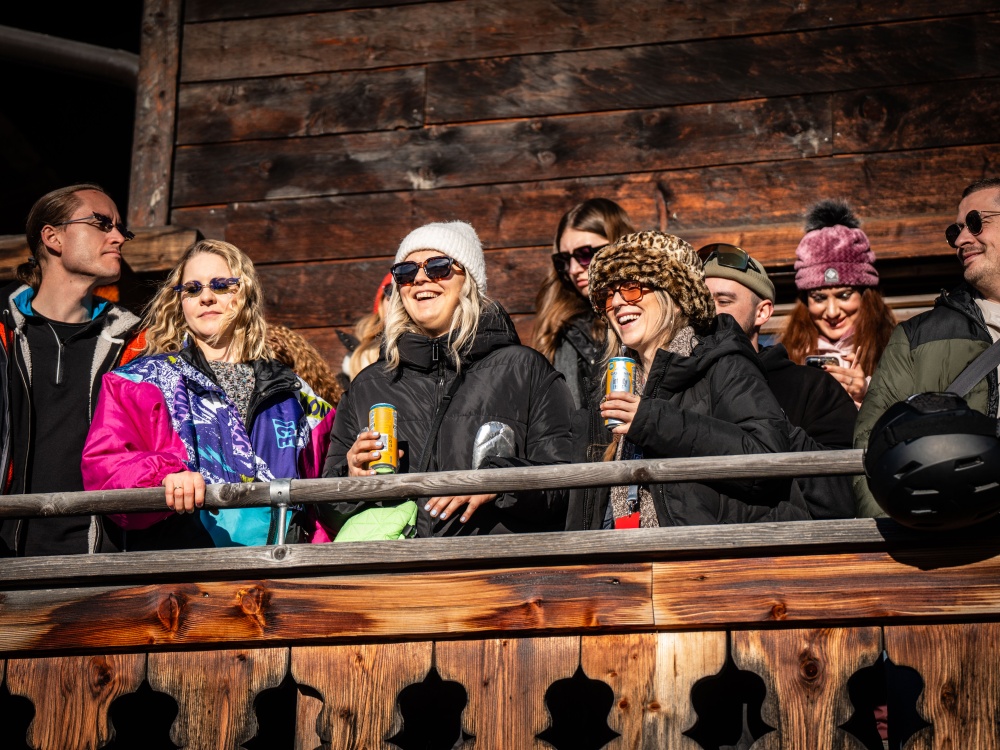 Rave On Snow