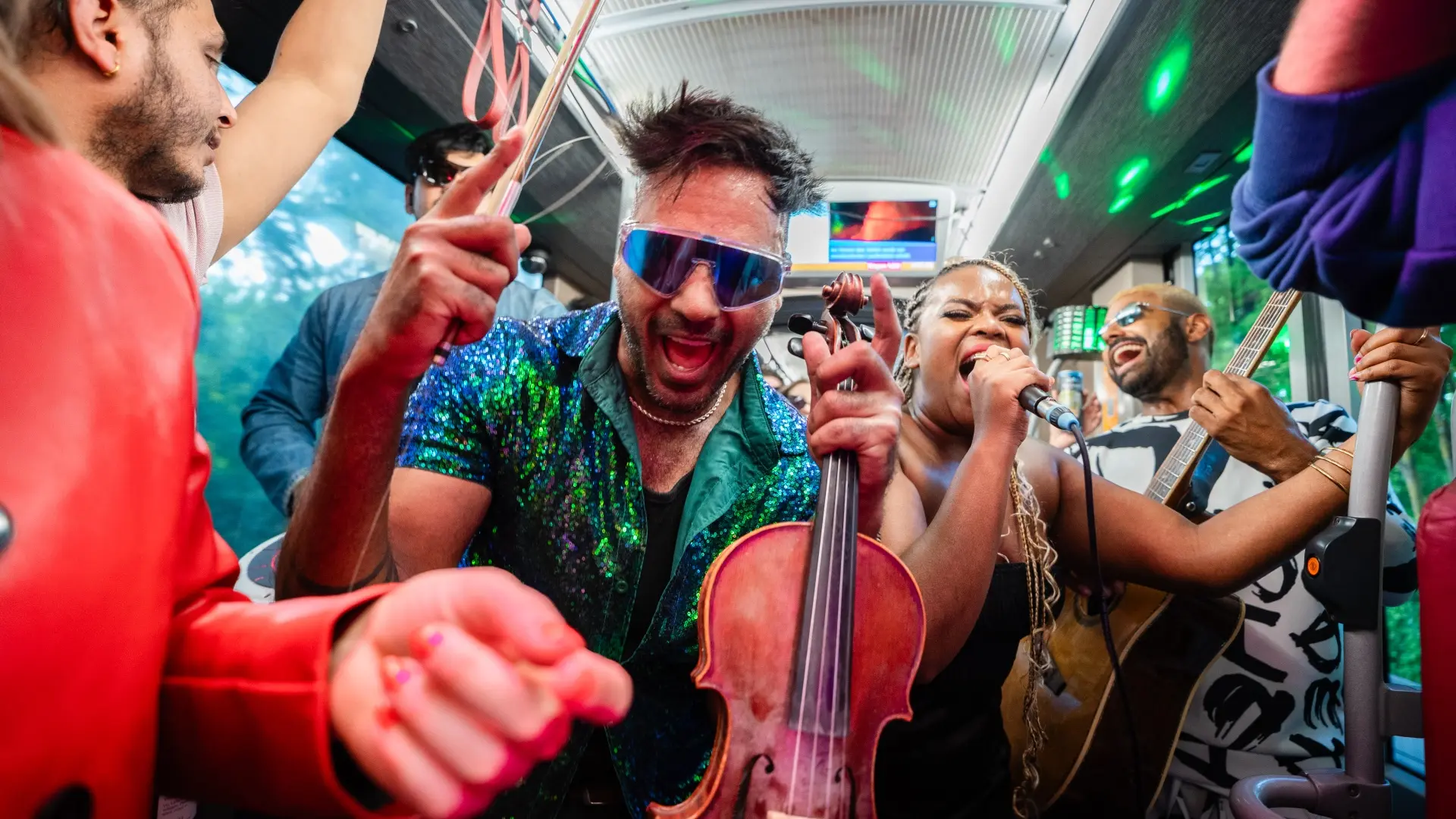 © AdSpice