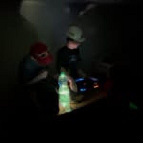 GREED & BlueDye - Sebastian Schuster GREED & BlueDye - Sebastian Schuster